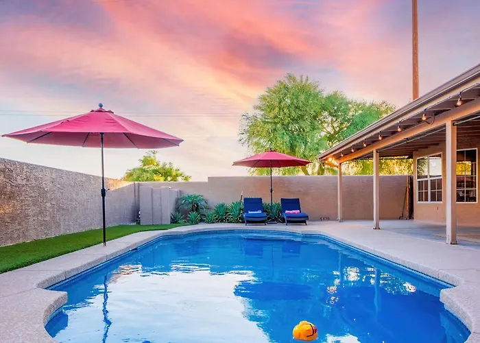 Luxe Getaway Phoenix