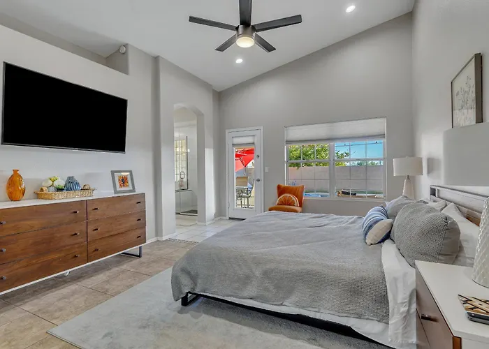 Holiday home Luxe Getaway